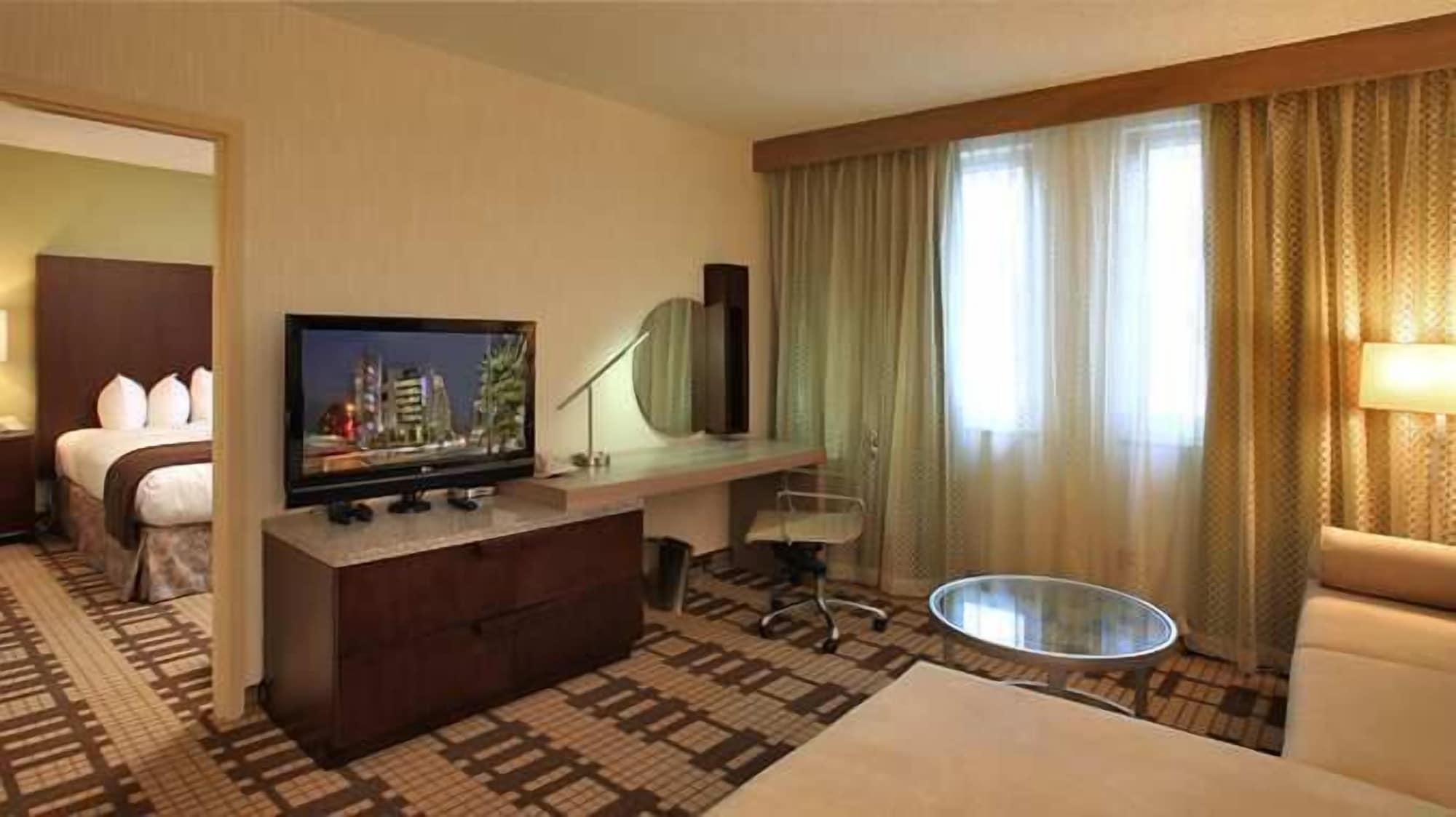 Hotel Silver Spring Bagian luar foto